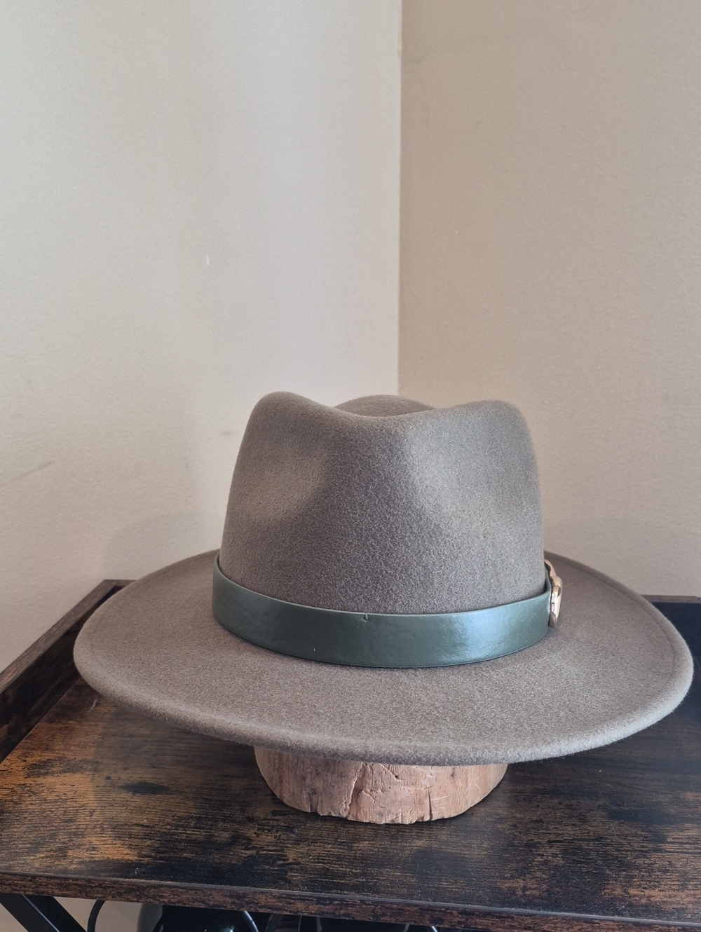 Talbots Green Wool Fedora With Faux Leather Band & Goldtone Decorative Hardware